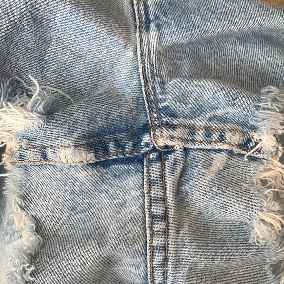 Vintage 1993 Levi’s Jean Shorts Y2K Daisy Dukes EUC - Picture 8 of 8